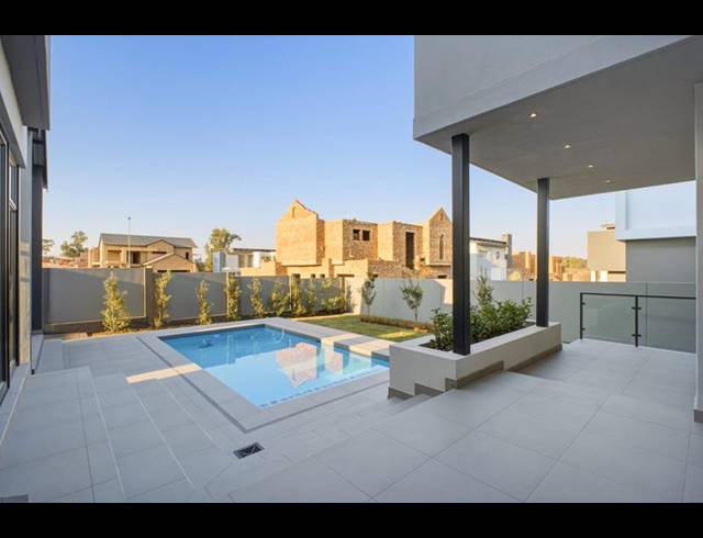 4 BEDROOM HOUSE FOR SALE IN FOUNTAINBROOK ESTATE